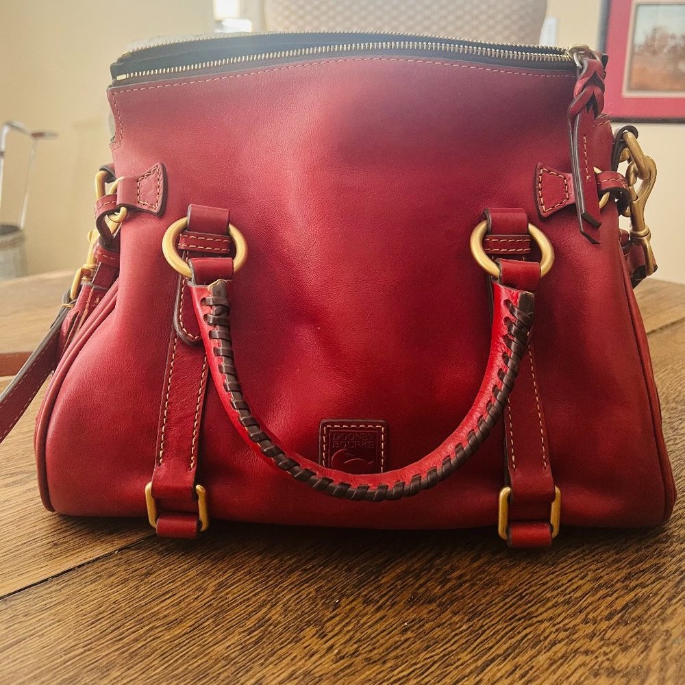 Dooney & Bourke